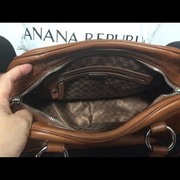 BANANA REPUBLIC LEATHER Cognac Brown LARGE SATCHEL - Picture 4 of 5